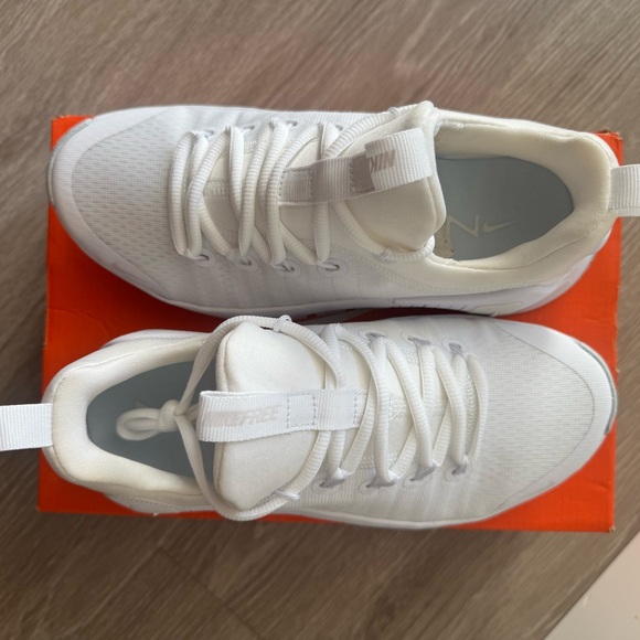 Nike Free Metcon 6 White Sneakers - Picture 2 of 5